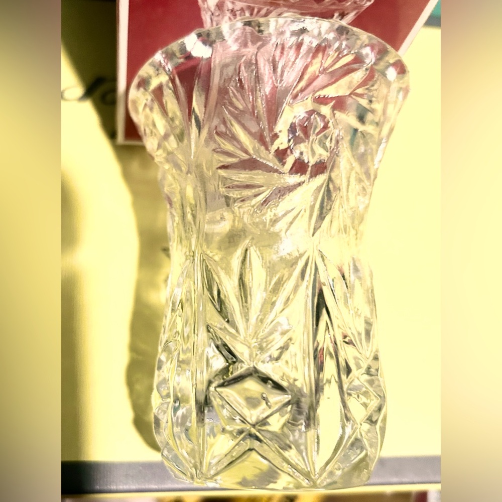 Diamanté Hand-Cut Crystal Bud Vase Intricate Starburst Geometric Patterns Brazil